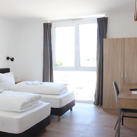 Motel Bergtheim - Self Check-In Экстерьер фото